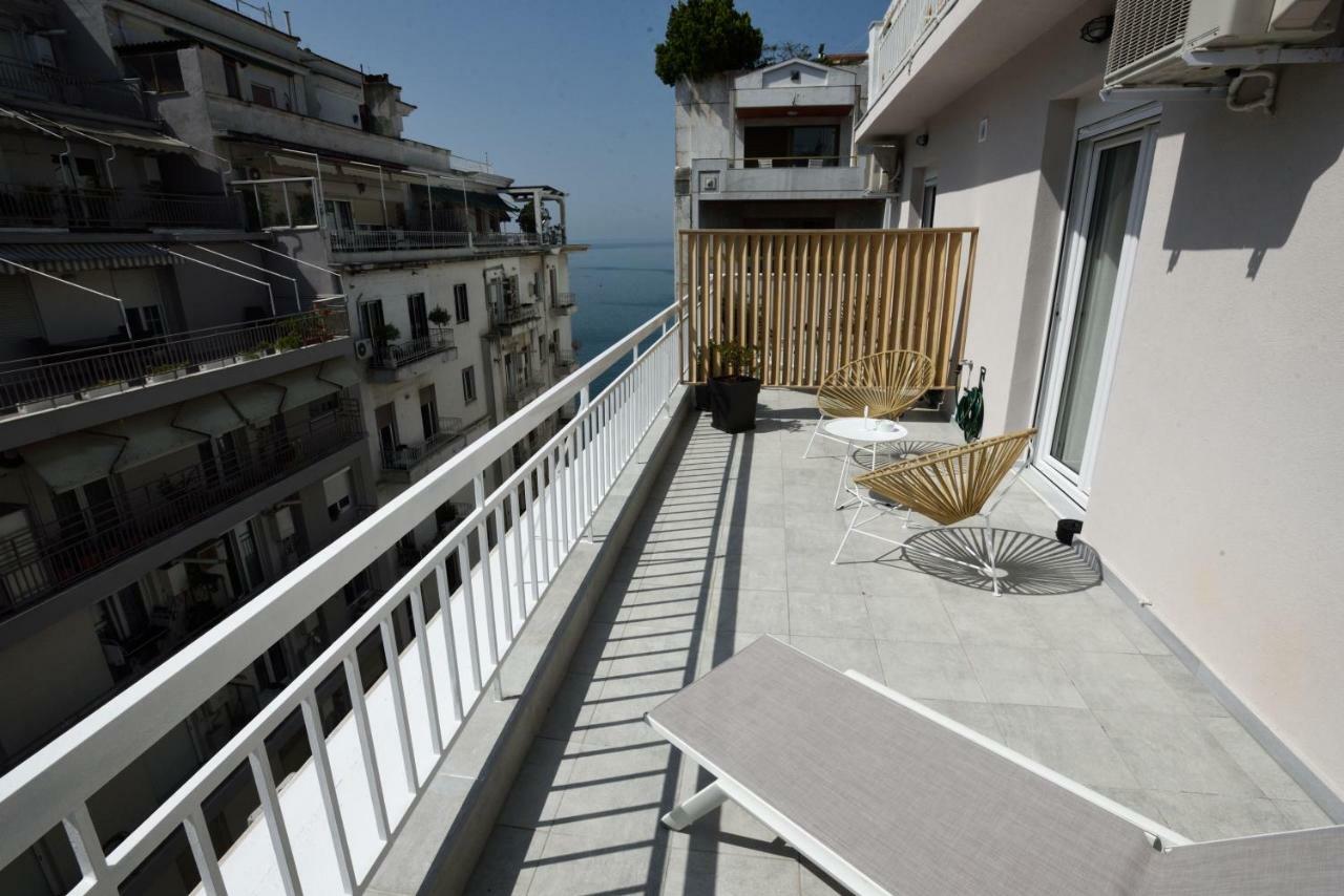 Magnifique Luxury Suites Thessalonique Extérieur photo